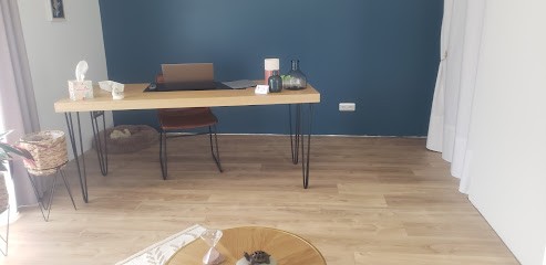 Natacha Poilane - Sophrologue, Praticien de Médecine Alternative à Beaupréau-en-Mauges