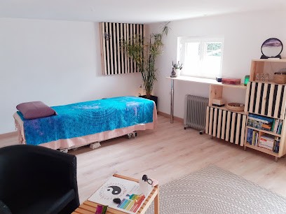 Audrey Schneider, Praticien de Médecine Alternative à Saint-Astier