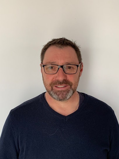 David Artuso :Accompagnent VAE , Praticien en PNL, Magnétiseur, Energéticien., Praticien de Médecine Alternative à La Tour-du-Crieu