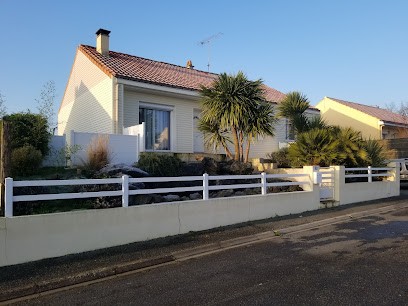 Mickaël Auvret, Magnétiseur, Guérisseur, Coupeur De Feu, Osteotherapeute, Rebouteux, Soins à Distance, Praticien de Médecine Alternative à Lys-Haut-Layon