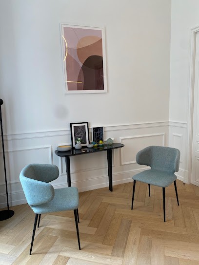 Rabia HEDIA - Sophrologue Lyon, Praticien de Médecine Alternative à Lyon 01