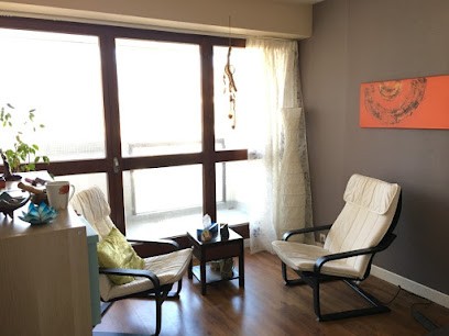 Mirella VALLANCE, Praticien de Médecine Alternative à Grenoble