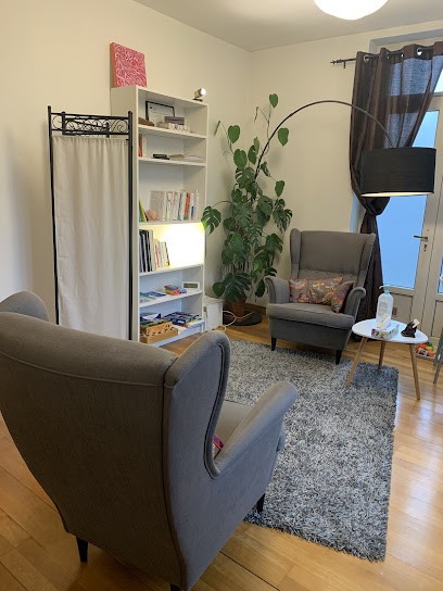 Zeineb.Sophrologue, Praticien de Médecine Alternative à Meulan-en-Yvelines