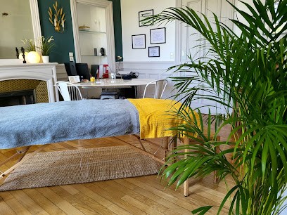 Camille Grand-Dufay - Thérapeute Bien être, Réflexologue à Corenc