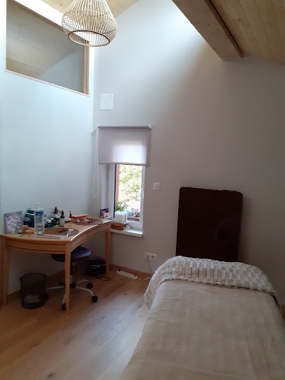 Les Vies Denses, Praticien de Médecine Alternative à Gundershoffen