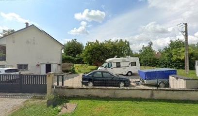 Docteur Edward Bach, Praticien de Médecine Alternative à Petit-Noir
