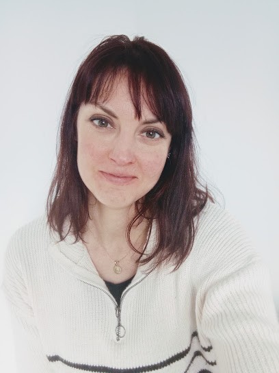 Poire Virginie / Magnétiseur- psychopraticien, Praticien de Médecine Alternative à Blandin