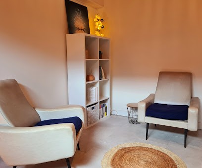 Selma MZALI, Hypnothérapeute à Beaupuy