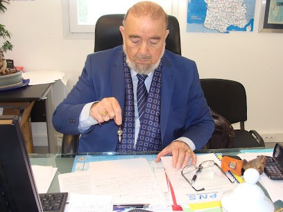 Radiesthésiste magnétiseur Charley, Praticien de Médecine Alternative à Graveson