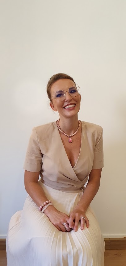 Hypnose Nice - Laetitia Ollivier - Hypnothérapeute à Nice, Hypnothérapeute à Nice