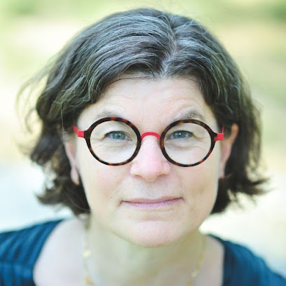 Gaëlle Guiny - shiatsu / massage abdominal / accompagnement du deuil - Cabinets Moka - Saint Malo, Praticien de Médecine Alternative à Saint-Malo