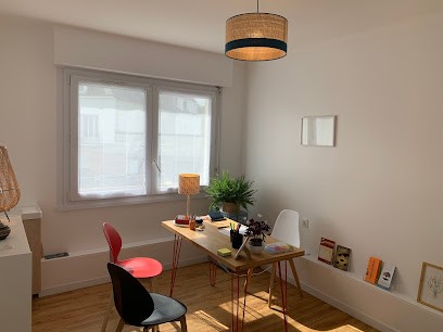 Clémence Périgon, Naturopathe - Lorient / Lanester, Praticien de Médecine Alternative à Lanester