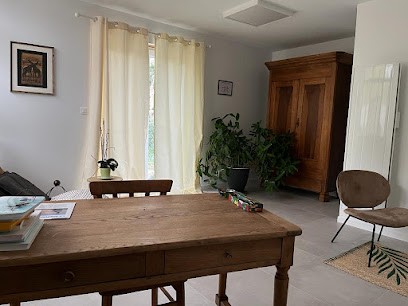 Stéphanie Puyo - Oulibou - Sophrologue, Praticien de Médecine Alternative à Villespy