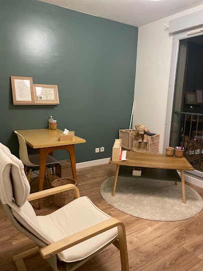 Auriane Mayet Hypnothérapeute à Collonges-au-Mont-d'Or, Hypnothérapeute à Collonges-au-Mont-d'Or