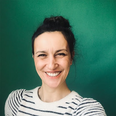 Delphine Depetro Art-Thérapeute - Danse-Thérapeute - Intervenante Artistique À Chalon-Sur-Saône, Praticien de Médecine Alternative à Chalon-sur-Saône