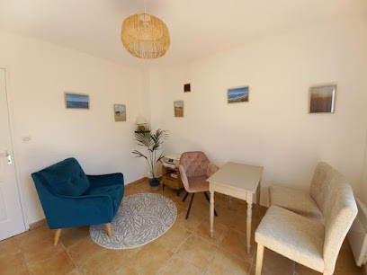 Laure De Gonzaga Sophrologue, Praticien de Médecine Alternative à Solliès-Pont