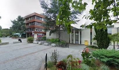 Oxana Valchuk, Praticien de Médecine Alternative au Chesnay