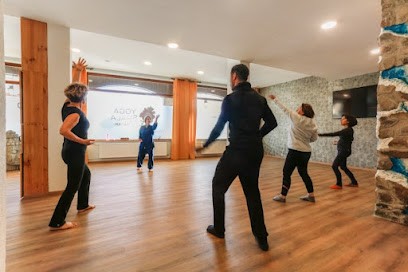 Emilie LARDON - énergétique traditionnelle chinoise- Médecine douce- Embrun - Lahochi - massage, Praticien de Médecine Alternative à Saint-Genest-Malifaux