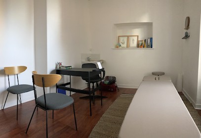 Sylvain Lassus - Médecine Chinoise Angers - Infos sur Pharmacopée & Acupuncture, Praticien de Médecine Alternative à Angers