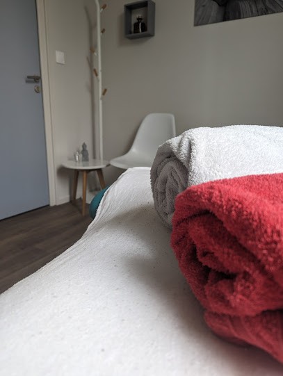 Marina VENY Naturopathe, Nutrition, Diététique, Drainages Lymphatiques, Rééquilibrage Alimentaire, Praticien de Médecine Alternative à Tassin-la-Demi-Lune