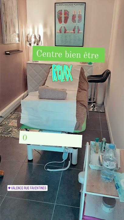 REFLEXOLOGUE CERTIFIÉE VALENCE- FFR -145 rue Faventines 26000 VALENCE- C. Durand • MASSAGE CRÂNIEN •MASSAGE JAMBES LÉGÈRES, Réflexologue à Valence
