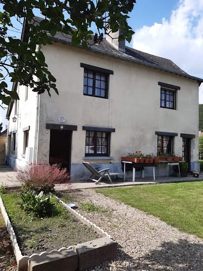 Karine TAINIER Magnétiseuse, Praticien de Médecine Alternative à Pont-Authou