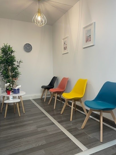 Sophrovibe, Praticien de Médecine Alternative à Lattes