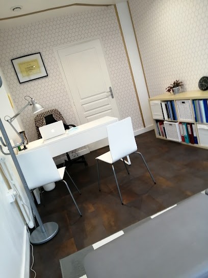 ETIOPATHE LORIENT - Eloïse Seyfried-Le Goff, Praticien de Médecine Alternative à Lorient