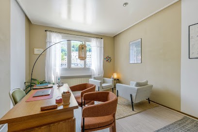 HYPNOSE LYON Louise Chagnaud, Hypnothérapeute à Lyon 01