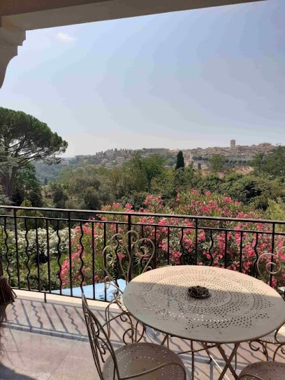 Jessica Fragni - Naturopathie Spécialisée En Santé Des Femmes & Bien-être Menstruel, Praticien de Médecine Alternative à Vence