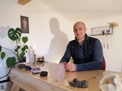 Sébastien PERRIER - Magnétiseur et hypnotherapeute, Hypnothérapeute à Dissay