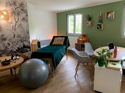 Chloé Farouelle - réflexologie besançon, Réflexologue à Besançon