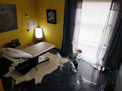 Angélique Trémoureux ︎ ANGÉLIQU'Õ THÉRAPIE ︎ Thérapeute_énergetique-émotionnel(Magnétiseur,Psychopraticien,Réflexologue,Art-thérapeute,Radhiesthesite,Sophrologue...), Praticien de Médecine Alternative à Lailly-en-Val