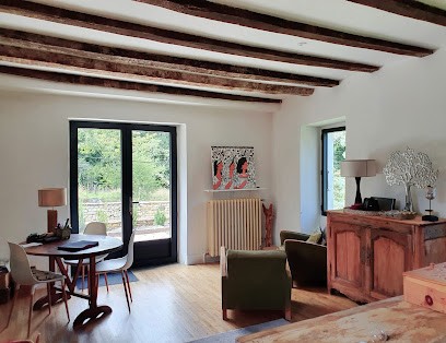 Delphine Challier, Praticien de Médecine Alternative à Simeyrols