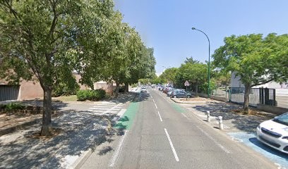 Jacqueline Roué, Praticien de Médecine Alternative à La Garde