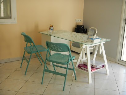 Réflexologue énergétique Chinoise Nathalie MONGE, Réflexologue à La Tour-du-Crieu