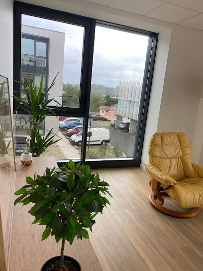 Sarah Guizelin - Sophrologue, Praticien de Médecine Alternative à Bayonne