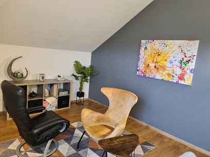 Karima Bentaybi, Hypnothérapeute à Belfort