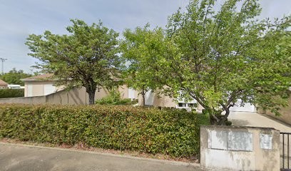 Eugénie Aubineau, Hypnothérapeute à Châteaubernard