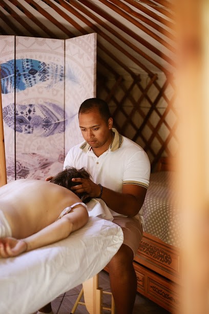 Sitraka Masseur Magnétiseur énergéticien à Tarbes | Am'anats Kinesio, Praticien de Médecine Alternative à Tarbes