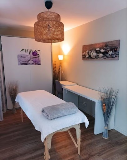 Besançon. France, Praticien de Médecine Alternative à Besançon