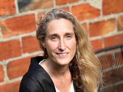 Céline Charron, Hypnothérapeute à Nanterre