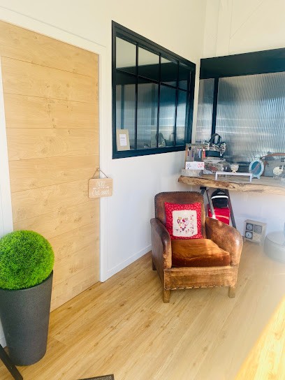 Karine CHAMPEAU-Traitement Energétique Des Allergies(PL,oeufs,pollens...) Et Intolérances Alimentaires-Bien-être-Soins Corps, Praticien de Médecine Alternative à Cissé