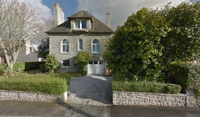 Catherine Boudiaf naturopathe, gestion du stress, Yoga, massages bien-être, Praticien de Médecine Alternative à Saint-Nicolas-du-Pélem