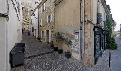 Jeannine CUBEDDU - Praticien En Shiatsu, Praticien de Médecine Alternative à Salon-de-Provence