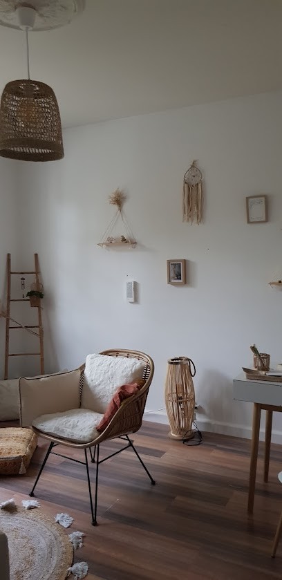 Marie-Josée JAFFREDO Sophrologue Relaxologue, Praticien de Médecine Alternative à Écouflant