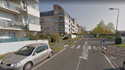 Claude Zekou, Hypnothérapeute à Vauréal