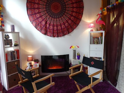 Dehlia Aouli, Hypnothérapeute à Arcueil