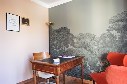 Kinesiologist Marseille - Mélanie Remond, Praticien de Médecine Alternative à Marseille 04