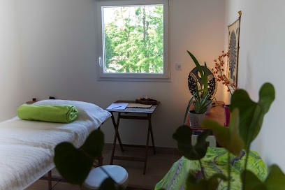 Centre Du Lys - Naturopathe Reflexologue, Praticien de Médecine Alternative à Villevieille